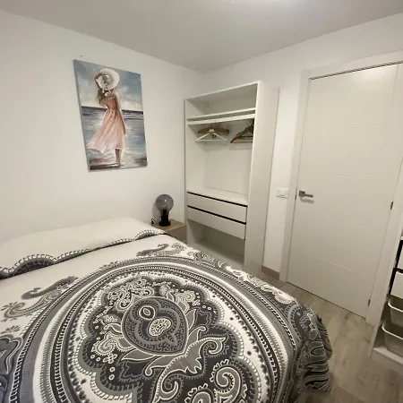 Las Palmas - 2 Bedroom Apartment - 50 Mts From The Ocean Διαμέρισμα Λας Πάλμας ντε Γκραν Κανάρια
